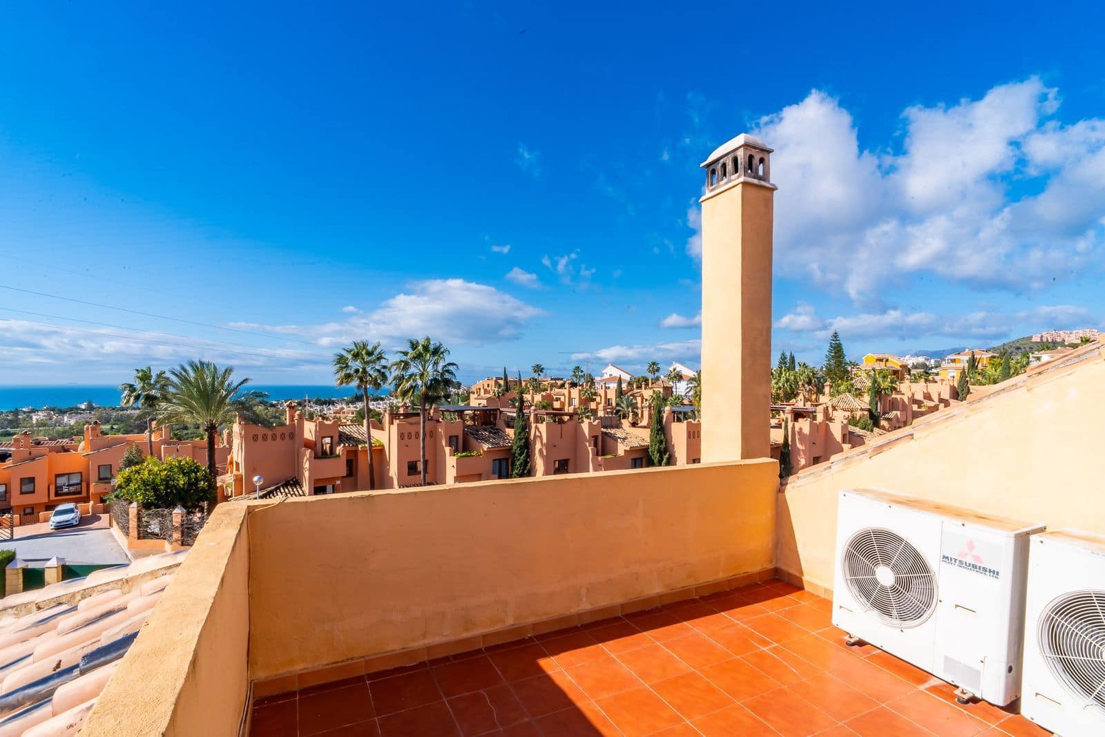 4 Zimmer Doppelhaus zu verkaufen in Riviera del Sol - 498.000 € (Ref: 9812197)