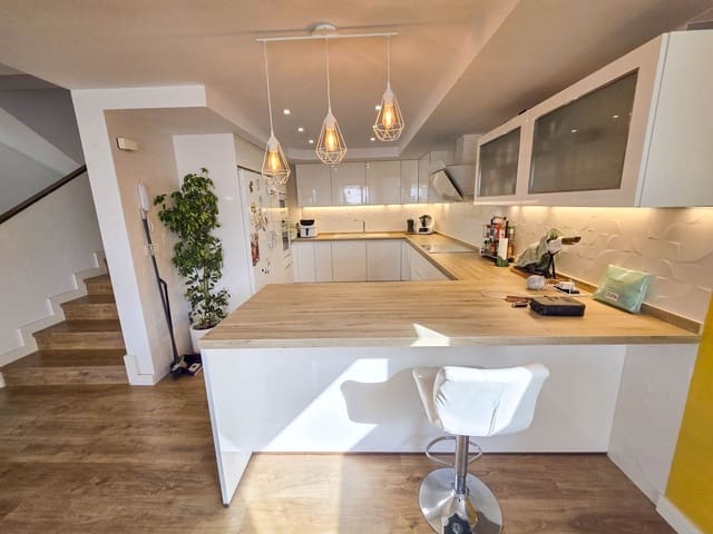 2 soverom Kjedet enebolig til salgs i Bahia de Casares, Casares - € 479 000 (Ref: 9812201)