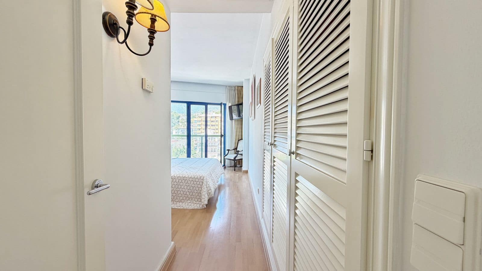 Apartamento de 4 habitaciones en Marbella en venta - 1.495.000 € (Ref: 9812203)