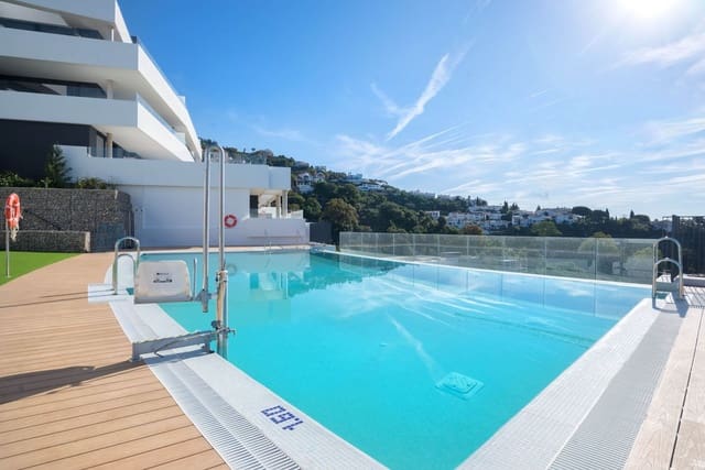 2 quarto Apartamento para venda em Los Monteros, Marbella - 595 000 € (Ref: 9812204)