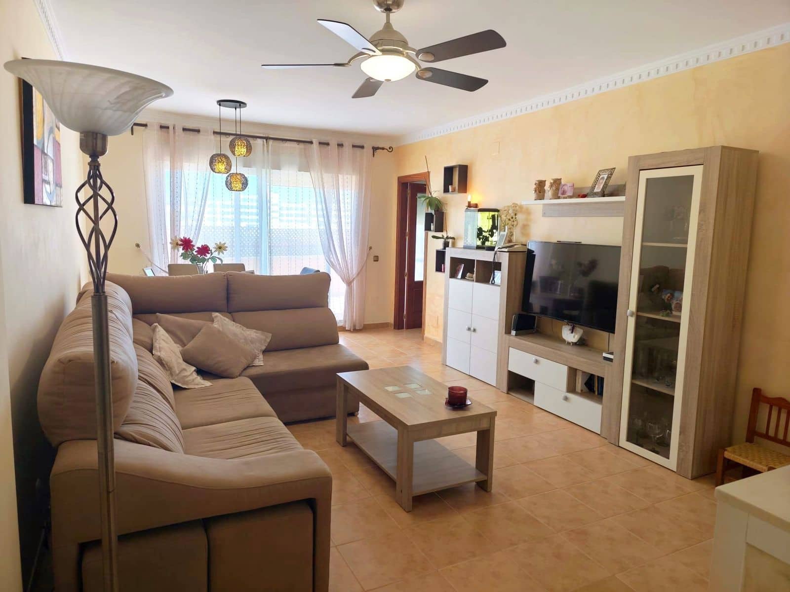 4 bedroom Penthouse for sale in Estepona - € 625,000 (Ref: 9812206)