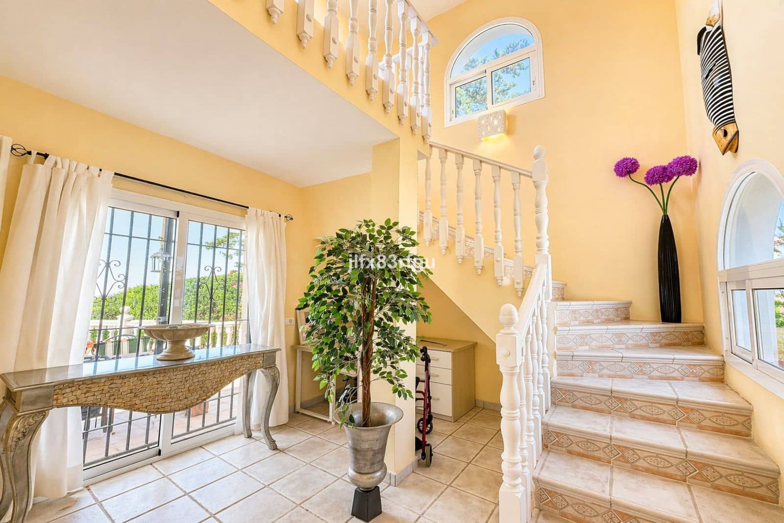 4 Zimmer Villa zu verkaufen in Riviera del Sol - 995.000 € (Ref: 9812208)