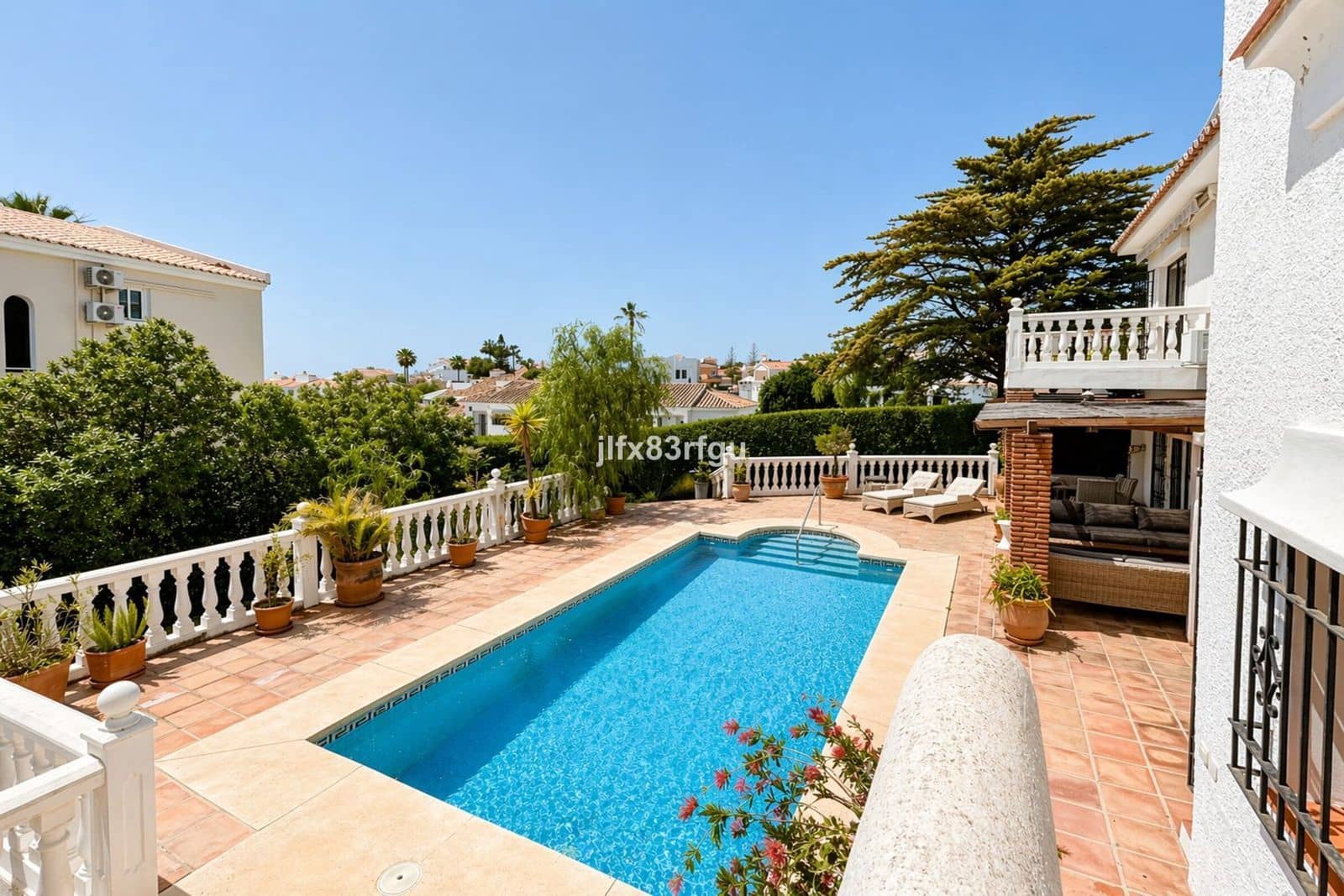 4 Zimmer Villa zu verkaufen in Riviera del Sol - 995.000 € (Ref: 9812208)