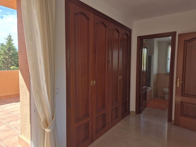 3 makuuhuone Huoneisto myytävänä paikassa Bahia de Casares, Casares - 353 000 € (Ref: 9812213)