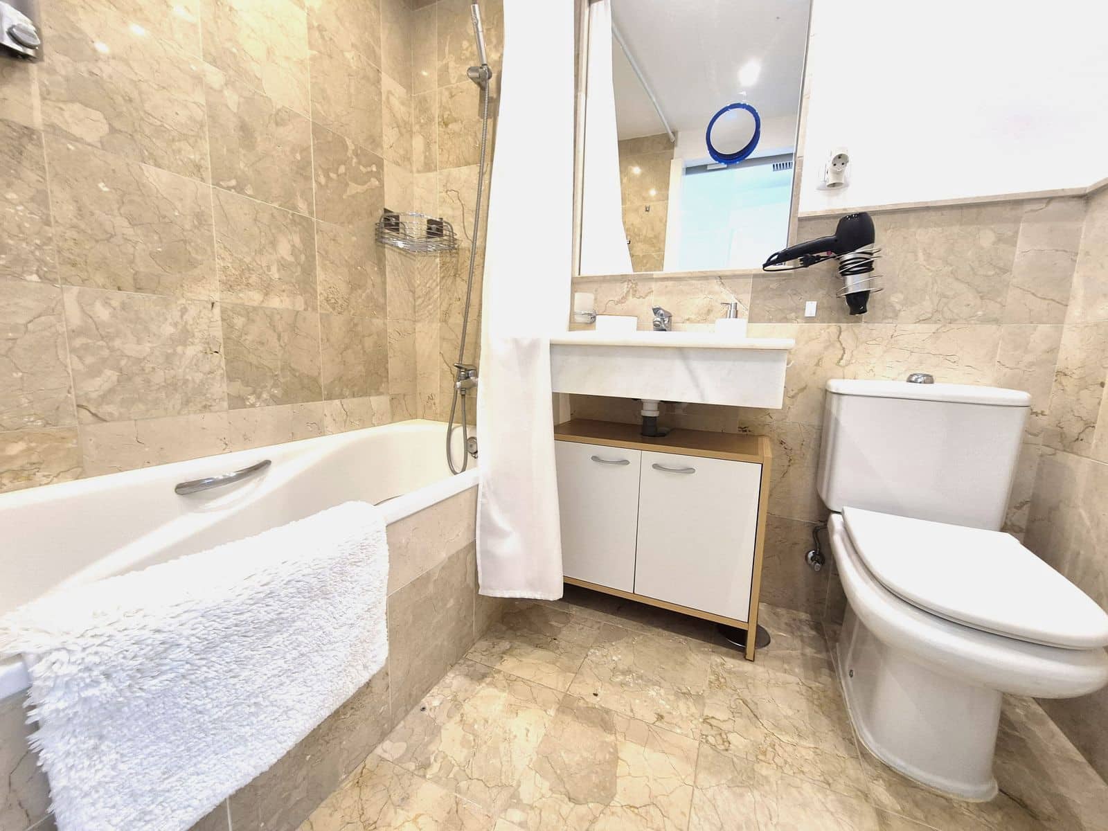 2 camera da letto Attico in vendita in La Duquesa / Puerto de la Duquesa - 320.000 € (Rif: 9812216)
