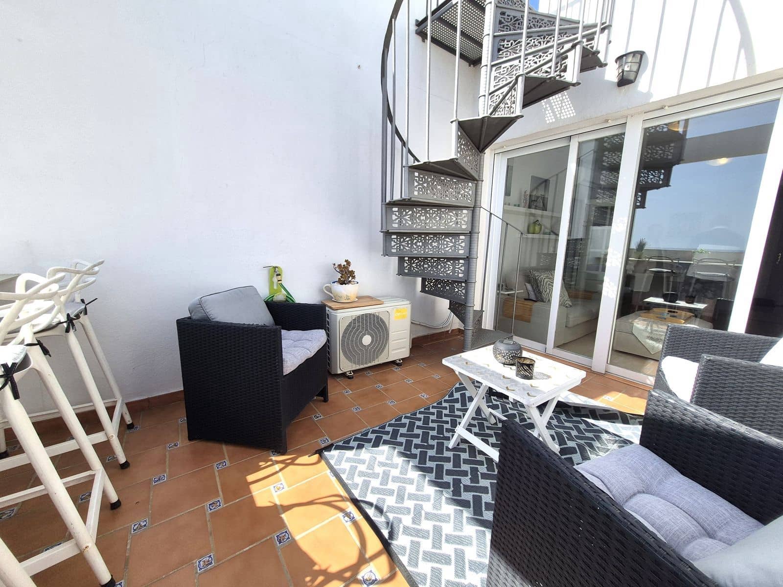 2 camera da letto Attico in vendita in La Duquesa / Puerto de la Duquesa - 320.000 € (Rif: 9812216)