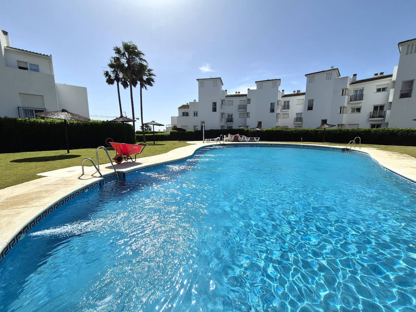 2 camera da letto Attico in vendita in La Duquesa / Puerto de la Duquesa - 320.000 € (Rif: 9812216)