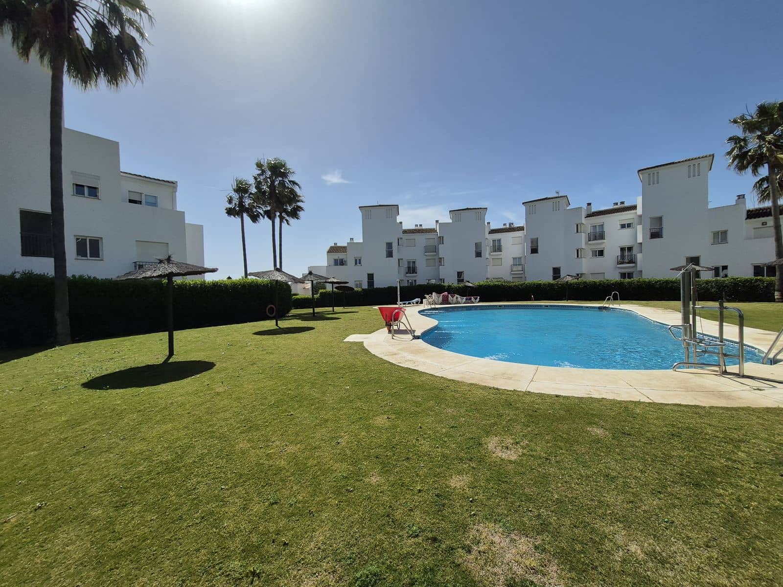 2 camera da letto Attico in vendita in La Duquesa / Puerto de la Duquesa - 320.000 € (Rif: 9812216)