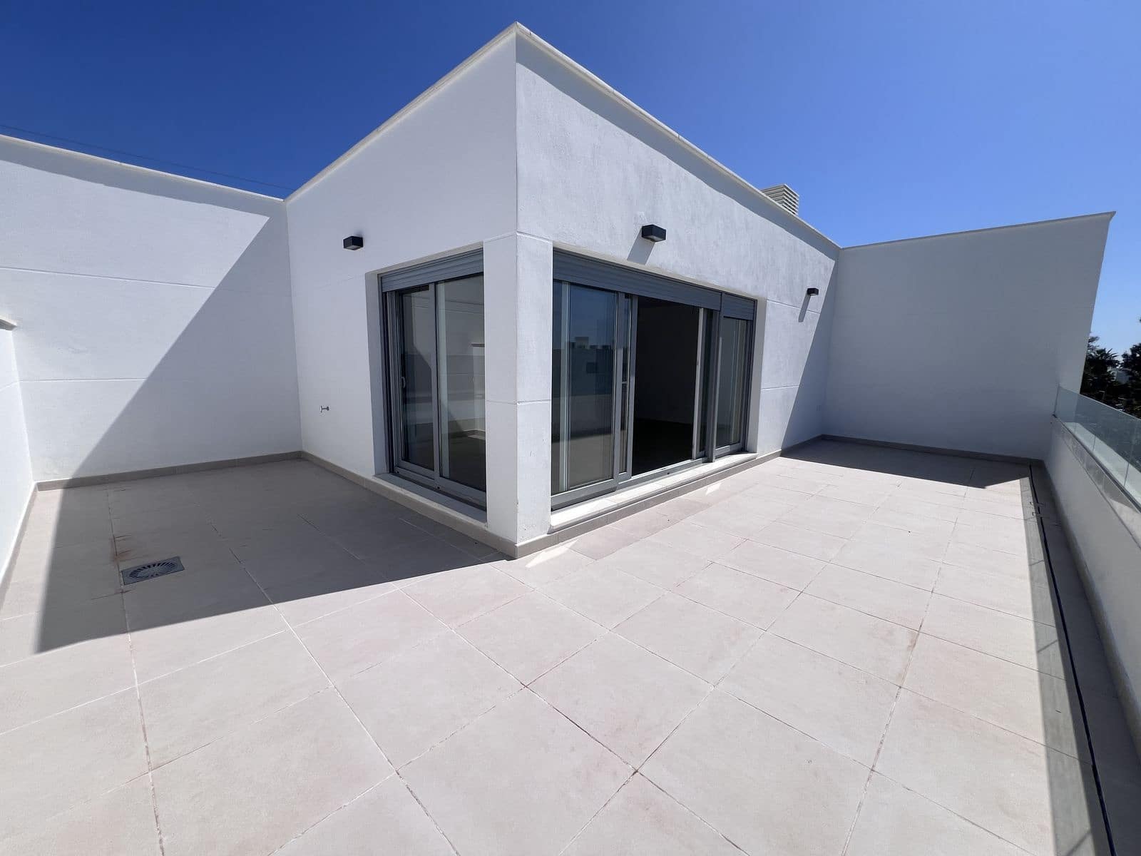3 bedroom Penthouse for sale in Malaga city - € 595,000 (Ref: 9812222)
