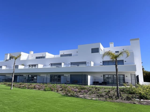 3 bedroom Penthouse for sale in Málaga city - € 595,000 (Ref: 9812222)