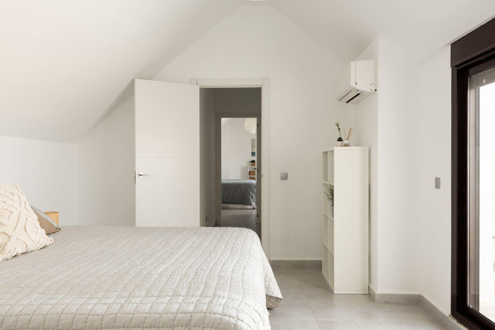 4 Zimmer Penthouse zu verkaufen in Nueva Andalucia - 1.050.000 € (Ref: 9812223)