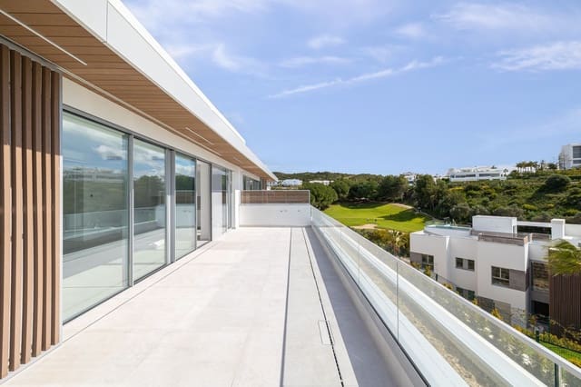 3 bedroom Penthouse for sale in Santa Clara, Marbella - € 1,495,000 (Ref: 9812228)