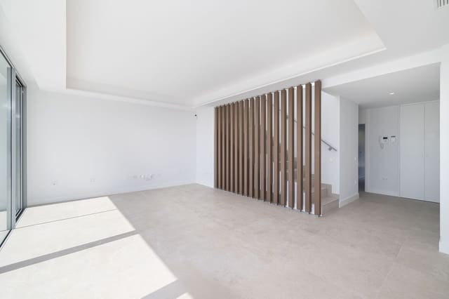 3 bedroom Penthouse for sale in Santa Clara, Marbella - € 1,495,000 (Ref: 9812228)