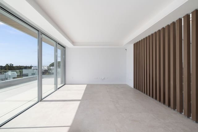 3 bedroom Penthouse for sale in Santa Clara, Marbella - € 1,495,000 (Ref: 9812228)