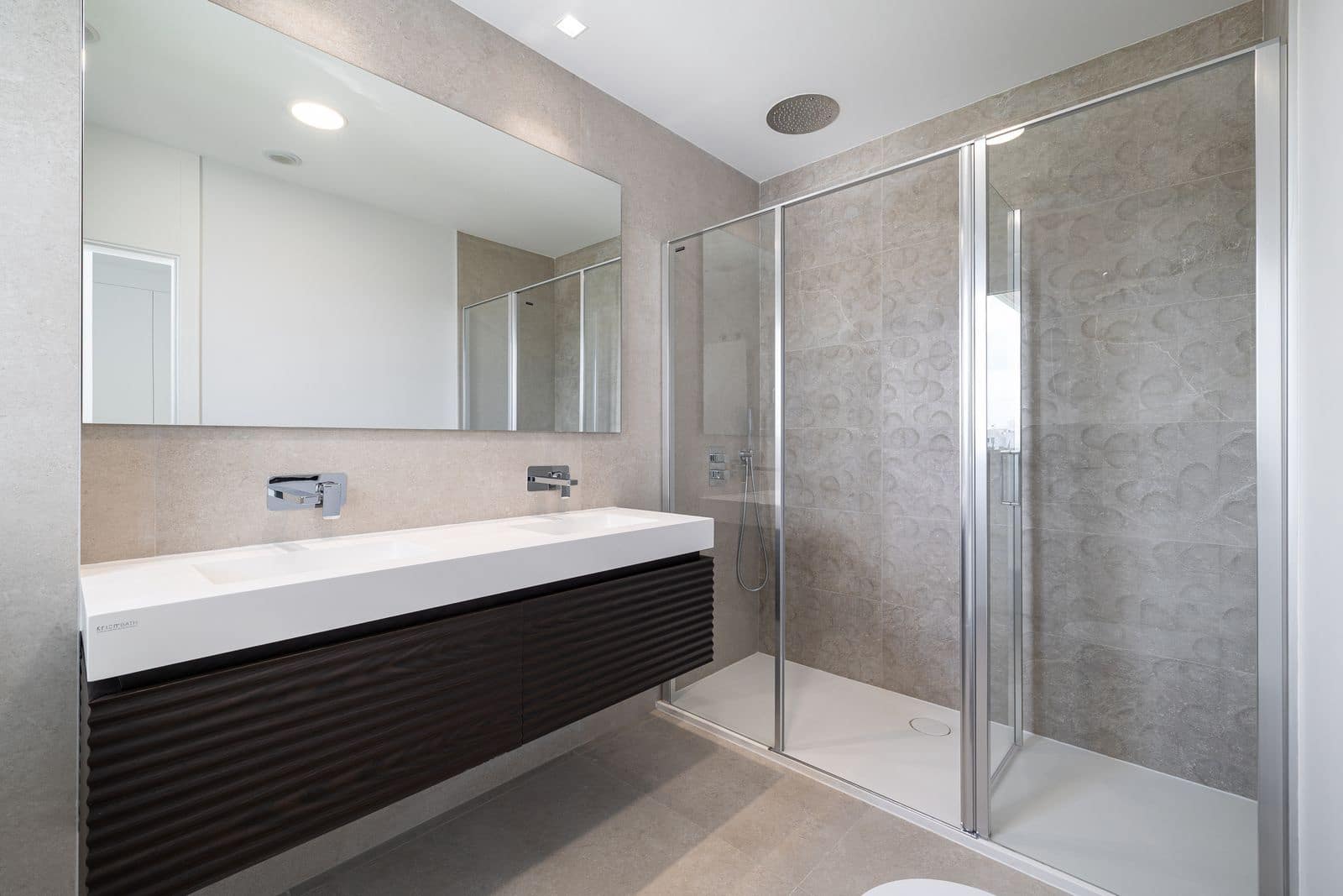 3 bedroom Penthouse for sale in Marbella - € 1,495,000 (Ref: 9812228)