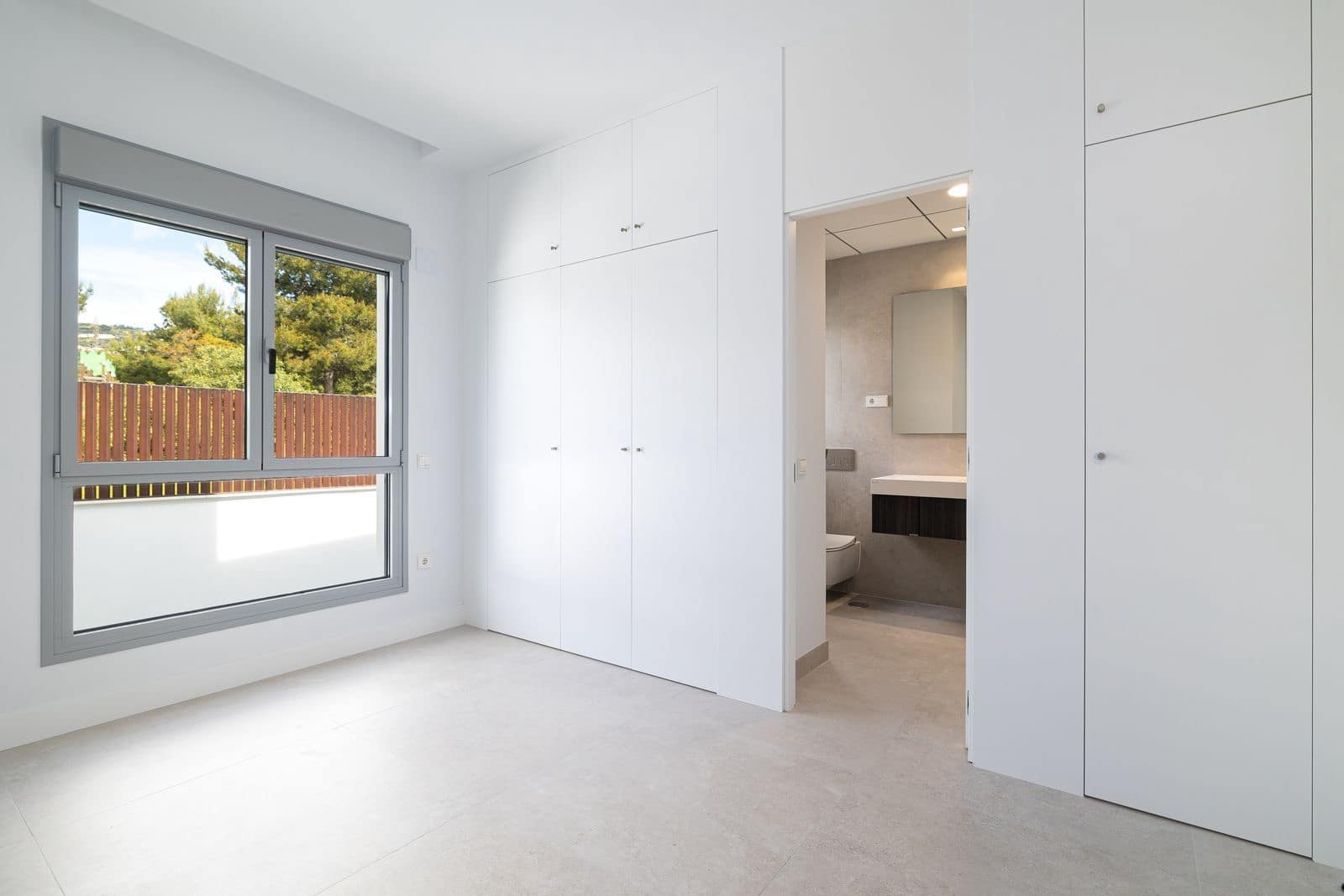 3 bedroom Penthouse for sale in Marbella - € 1,495,000 (Ref: 9812228)