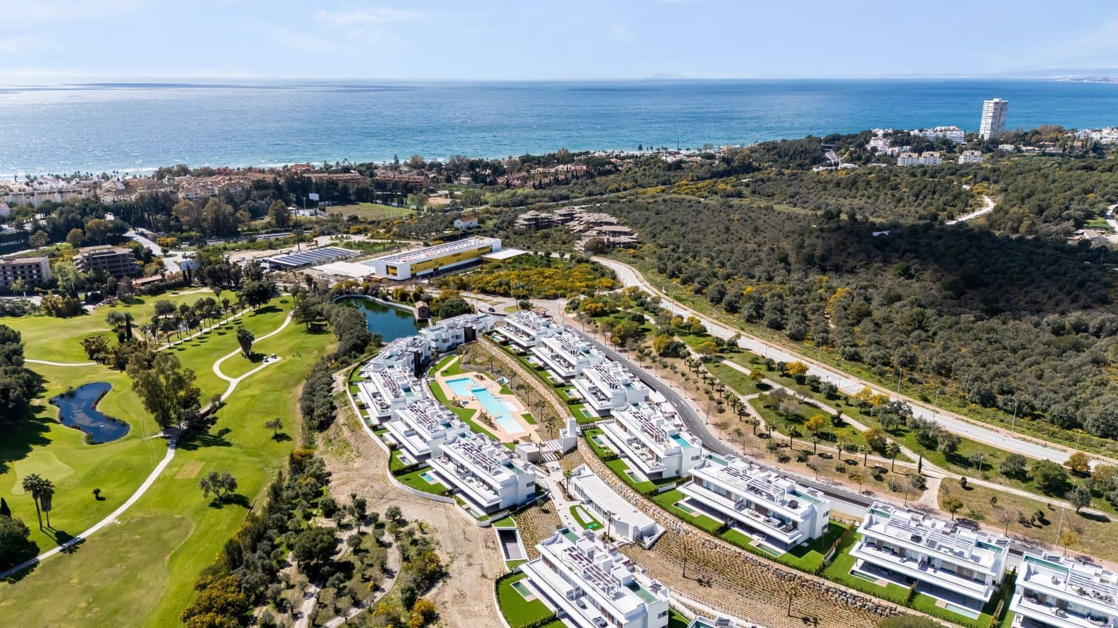 3 bedroom Penthouse for sale in Marbella - € 1,495,000 (Ref: 9812228)