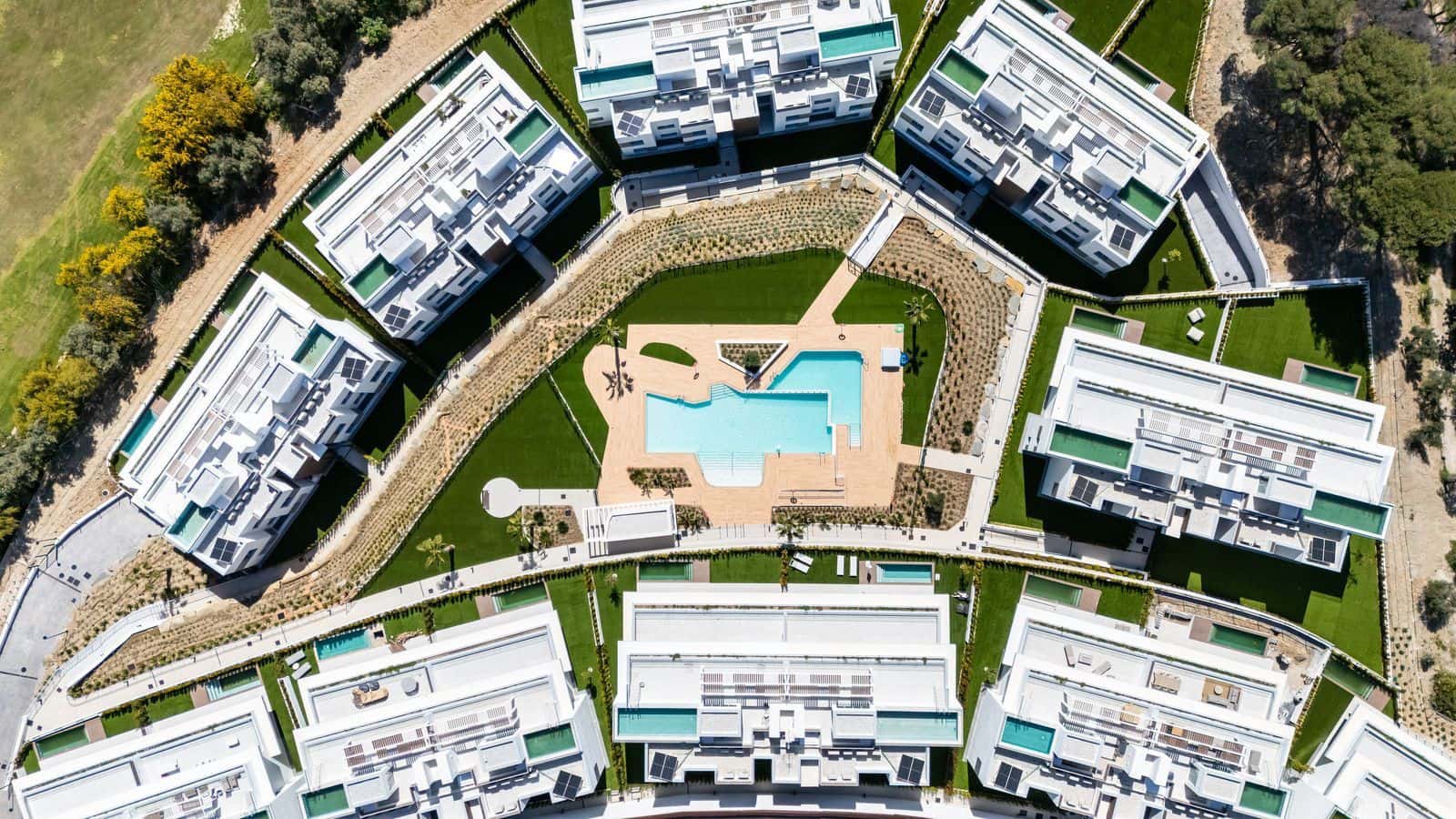 3 bedroom Penthouse for sale in Marbella - € 1,495,000 (Ref: 9812228)