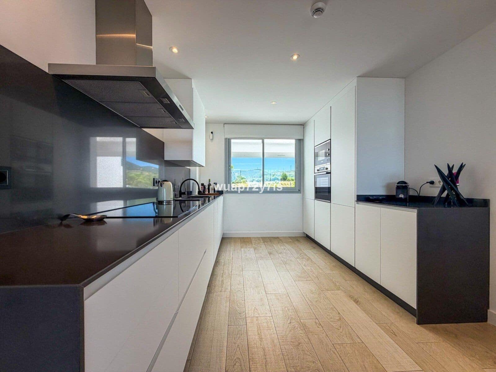 2 quarto Apartamento para venda em Casares - 649 000 € (Ref: 9812229)