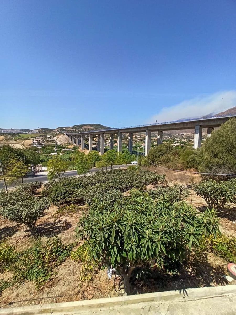 3 bedroom Finca/Country House for sale in Estepona - € 430,000 (Ref: 9812230)