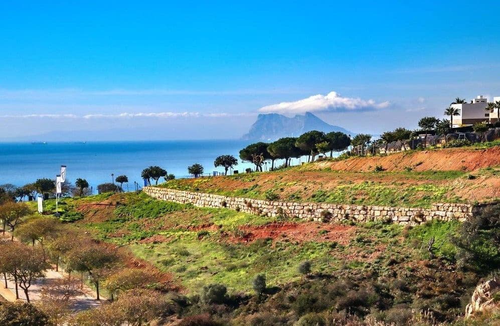 Ubebygd land til salgs i Manilva - € 580 000 (Ref: 9822504)