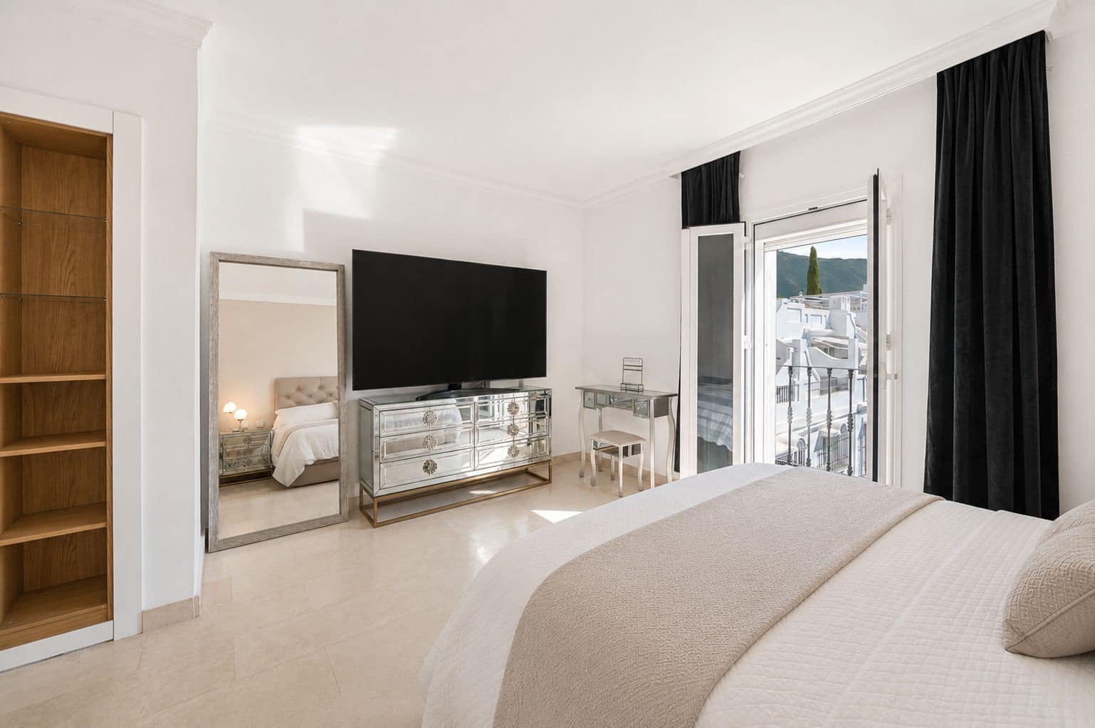 3 quarto Casa em Banda para venda em Nueva Andalucia - 825 000 € (Ref: 9822505)