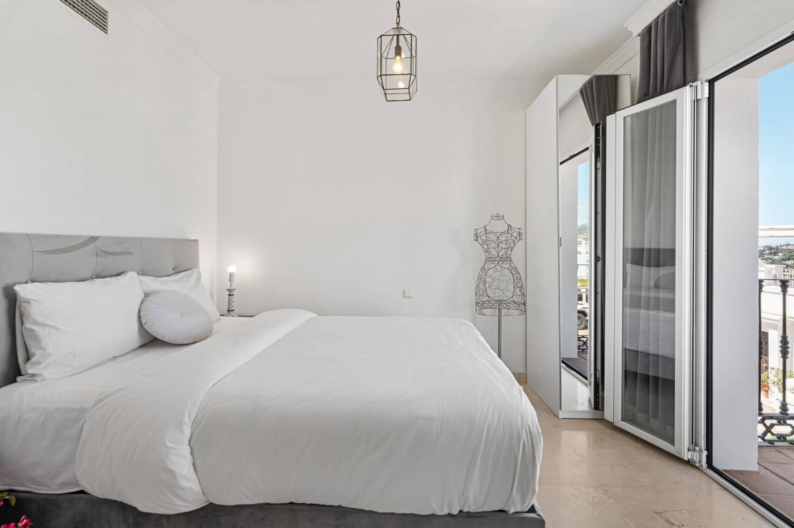 3 quarto Casa em Banda para venda em Nueva Andalucia - 825 000 € (Ref: 9822505)