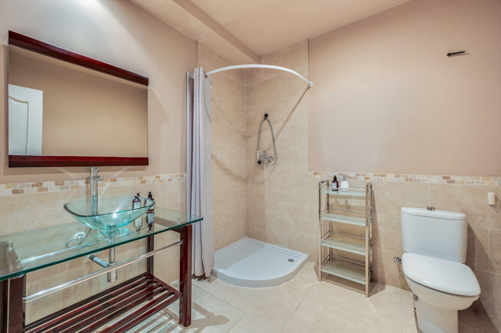 3 quarto Casa em Banda para venda em Nueva Andalucia - 825 000 € (Ref: 9822505)