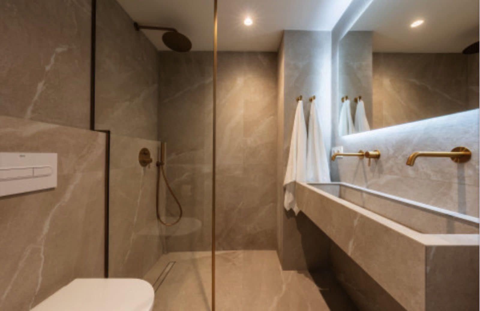 4 sypialnia Dom na sprzedaż w Nueva Andalucia - 1 590 000 € (Ref: 9822513)