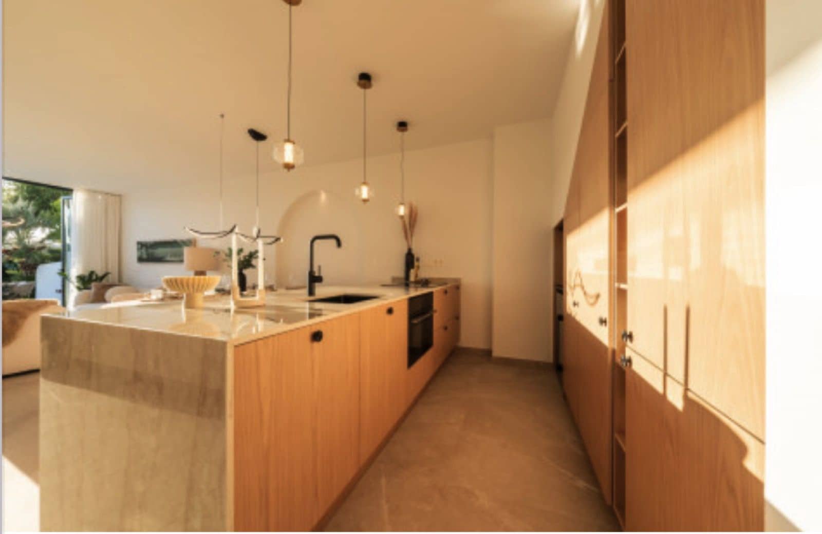 4 sypialnia Dom na sprzedaż w Nueva Andalucia - 1 590 000 € (Ref: 9822513)