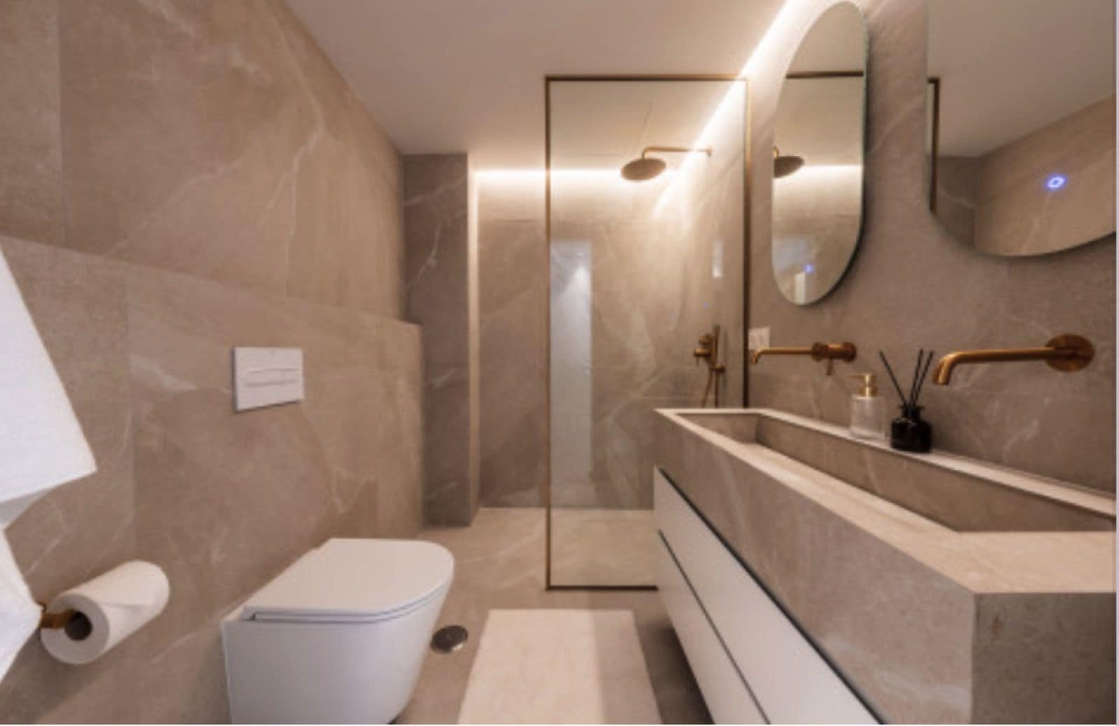 4 sypialnia Dom na sprzedaż w Nueva Andalucia - 1 590 000 € (Ref: 9822513)