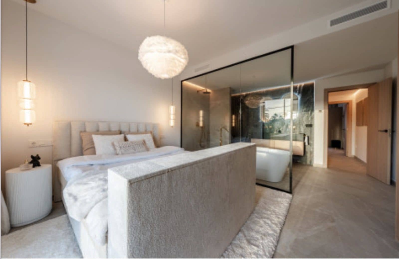 4 sypialnia Dom na sprzedaż w Nueva Andalucia - 1 590 000 € (Ref: 9822513)