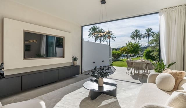 4 sypialnia Dom na sprzedaż w Nueva Andalucia, Marbella - 1 590 000 € (Ref: 9822513)