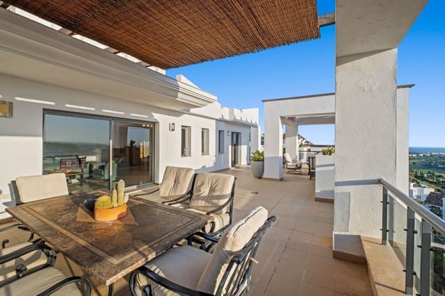 3 soveværelse Penthouse til salg i Los Flamingos, Benahavís - € 899.000 (Ref: 9822515)