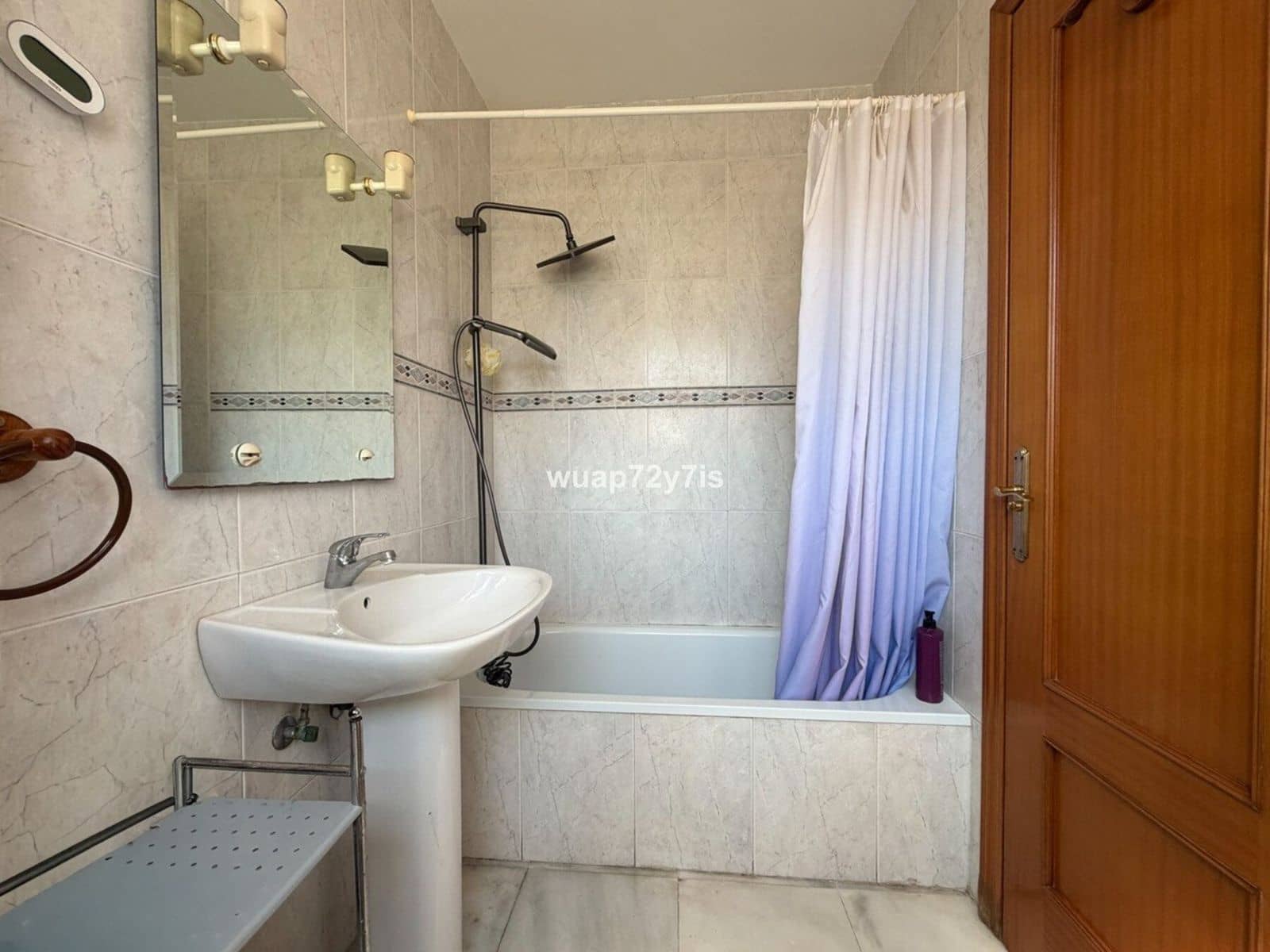 Casa de 4 habitaciones en San Pedro de Alcantara en venta - 750.000 € (Ref: 9822517)