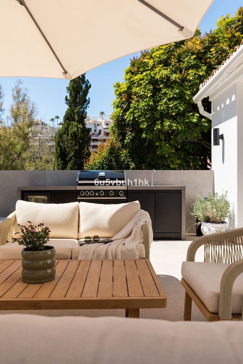 6 quarto Moradia para venda em Benahavis - 2 750 000 € (Ref: 9822518)