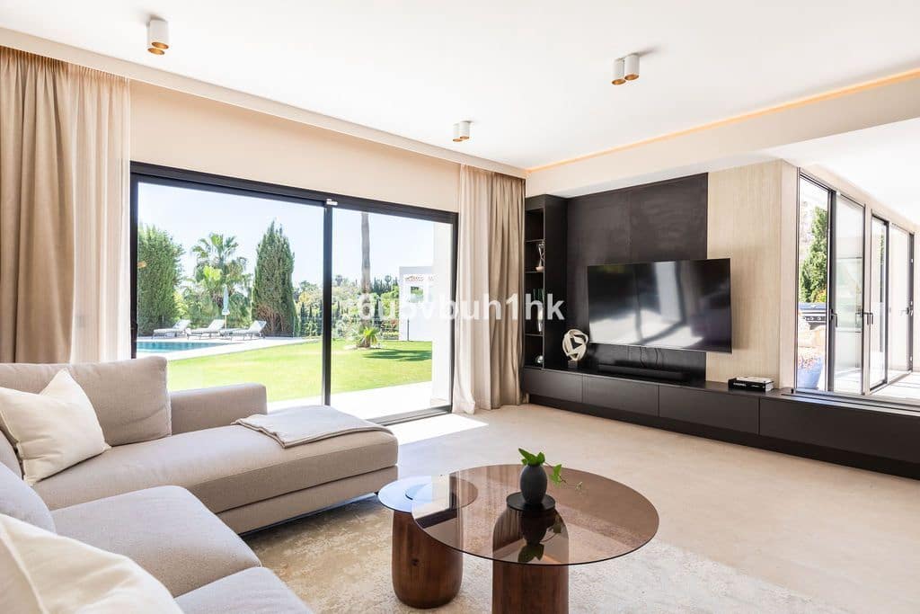 6 quarto Moradia para venda em Benahavis - 2 750 000 € (Ref: 9822518)