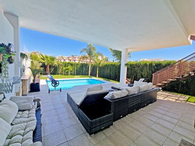 3 soveværelse Semi-Rækkehus til salg i Riviera del Sol, Mijas - € 1.050.000 (Ref: 9822526)