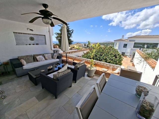 Casa de 3 habitaciones en La Duquesa / Puerto de la Duquesa, Manilva en venta - 440.000 € (Ref: 9822527)