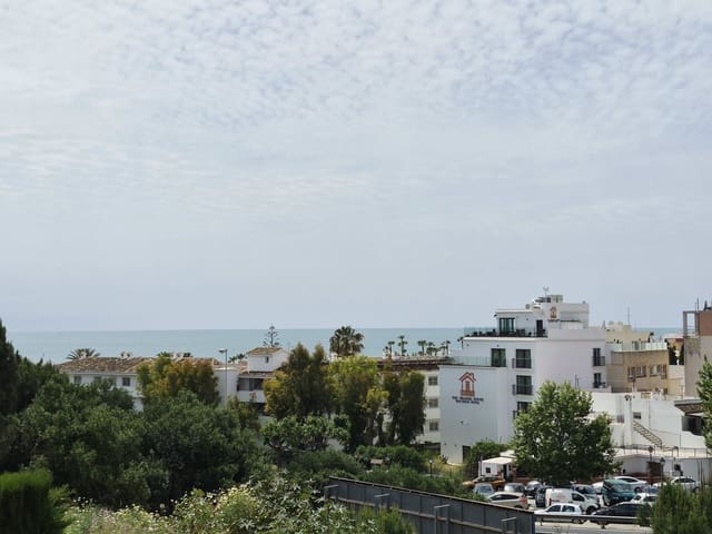 5 makuuhuone Paritalo myytävänä paikassa La Cala de Mijas, Mijas - 600 000 € (Ref: 9822530)