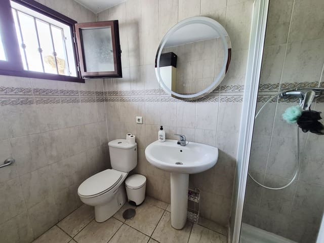 5 makuuhuone Paritalo myytävänä paikassa La Cala de Mijas, Mijas - 600 000 € (Ref: 9822530)