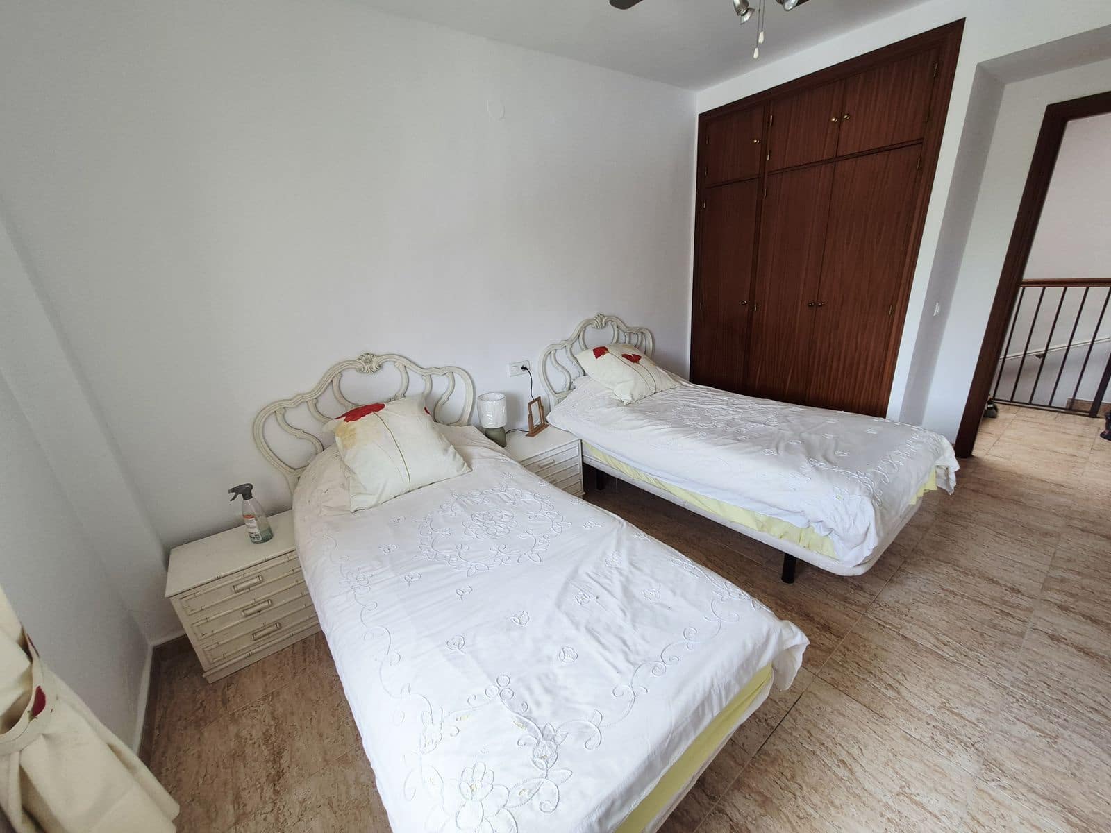 5 makuuhuone Paritalo myytävänä paikassa La Cala de Mijas - 600 000 € (Ref: 9822530)