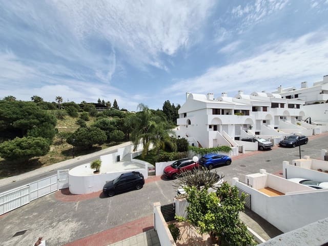 5 makuuhuone Paritalo myytävänä paikassa La Cala de Mijas, Mijas - 600 000 € (Ref: 9822530)