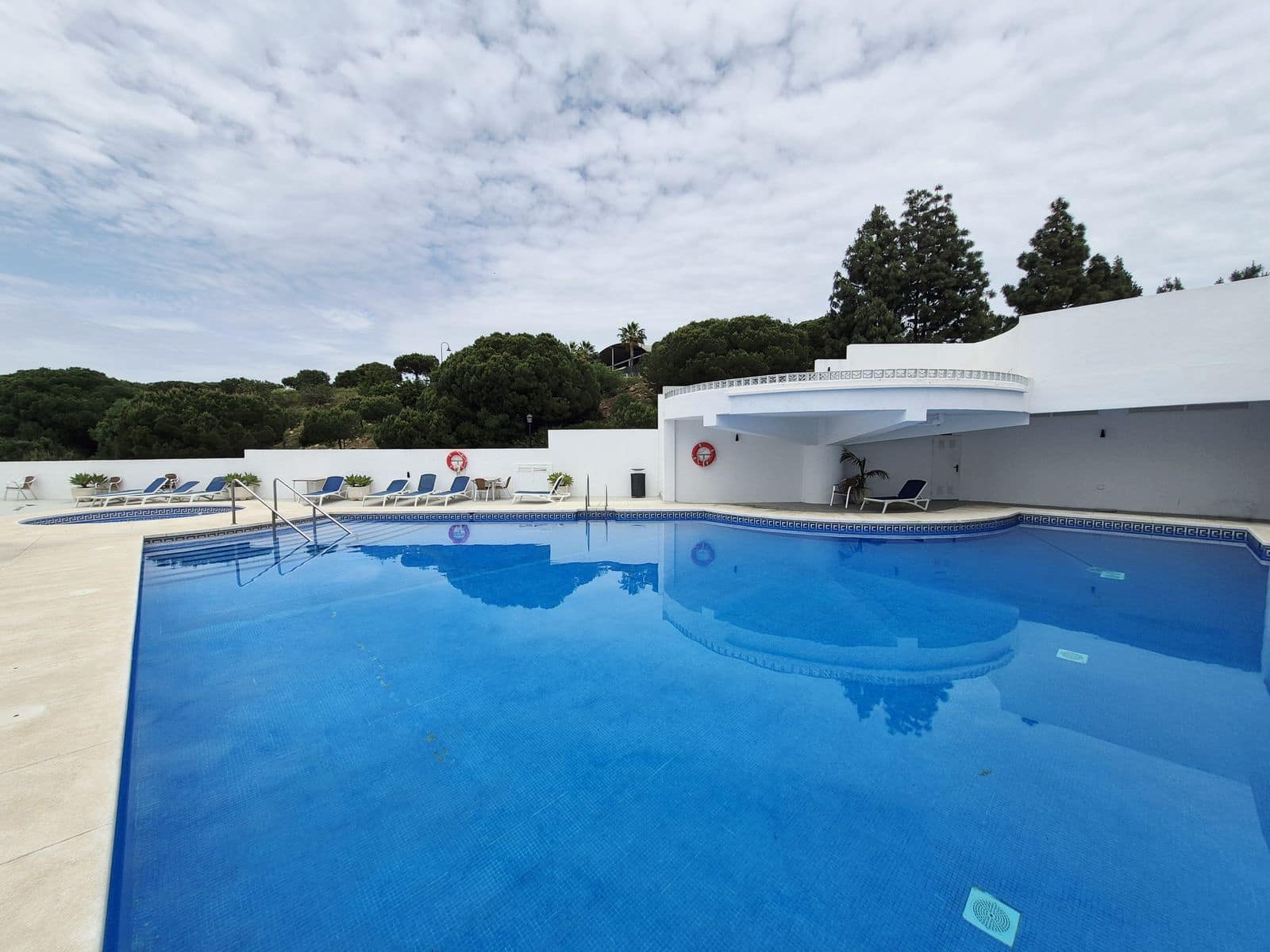 5 makuuhuone Paritalo myytävänä paikassa La Cala de Mijas - 600 000 € (Ref: 9822530)