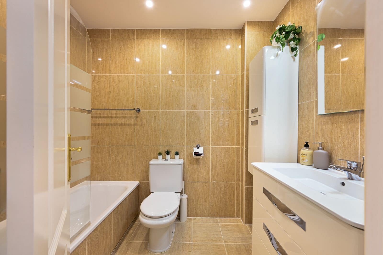 3 slaapkamer Penthouse te koop in Riviera del Sol - € 395.000 (Ref: 9822679)