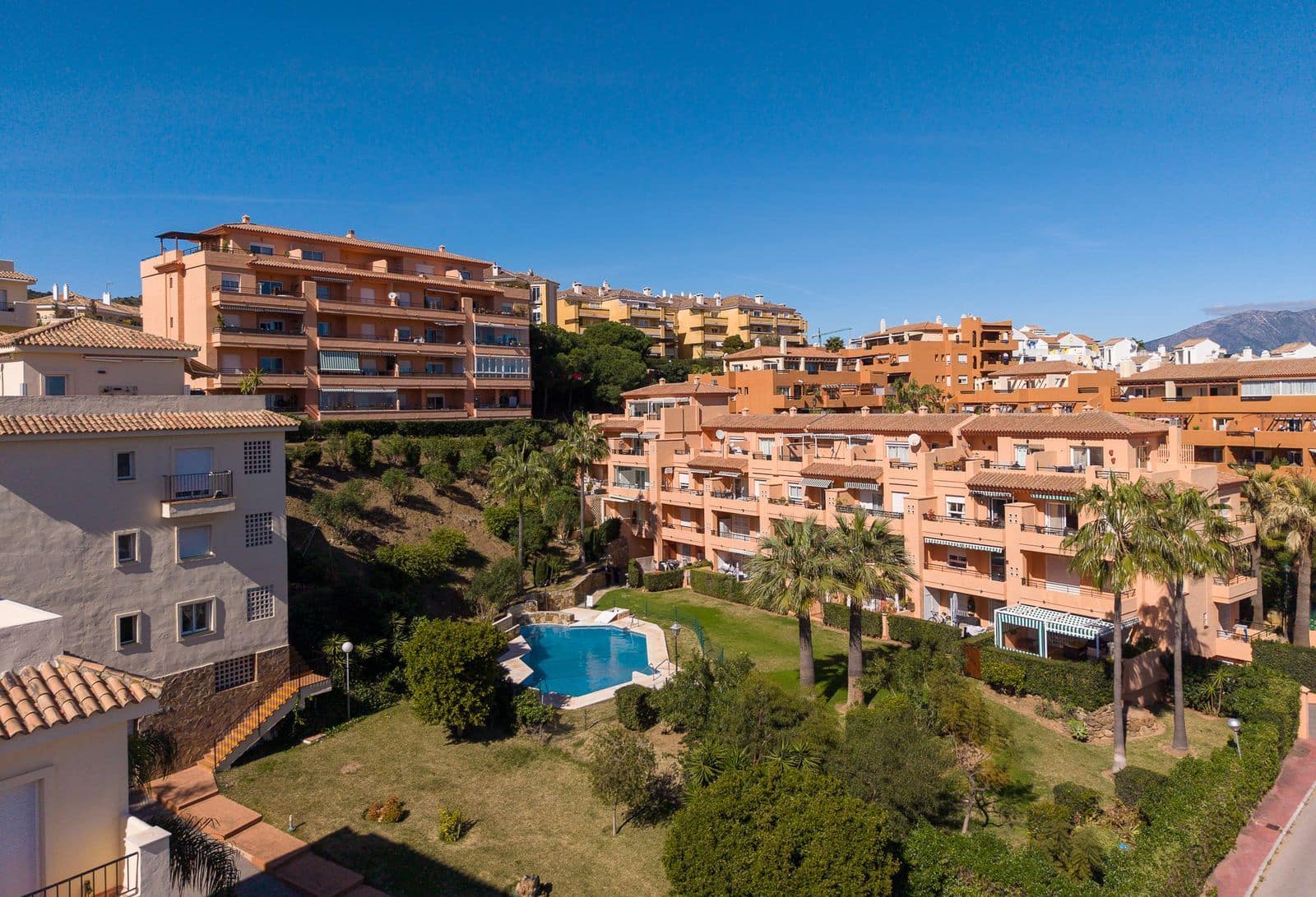 3 slaapkamer Penthouse te koop in Riviera del Sol - € 395.000 (Ref: 9822679)