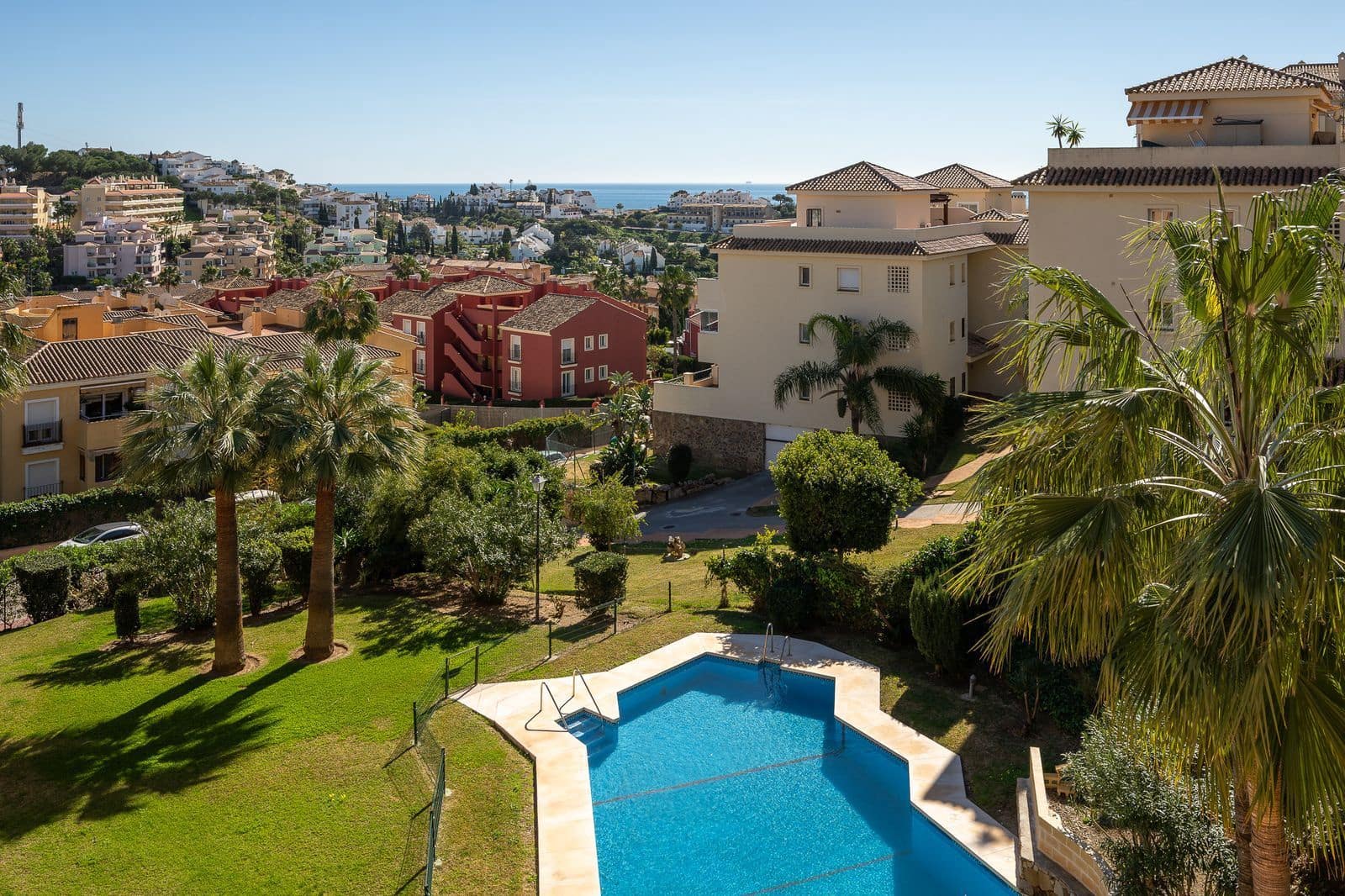 3 slaapkamer Penthouse te koop in Riviera del Sol - € 395.000 (Ref: 9822679)