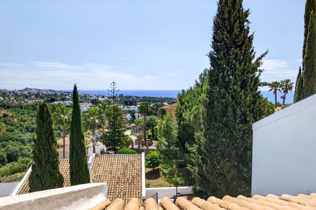 4 soveværelse Byhus til salg i Calahonda, Mijas - € 537.000 (Ref: 9830891)