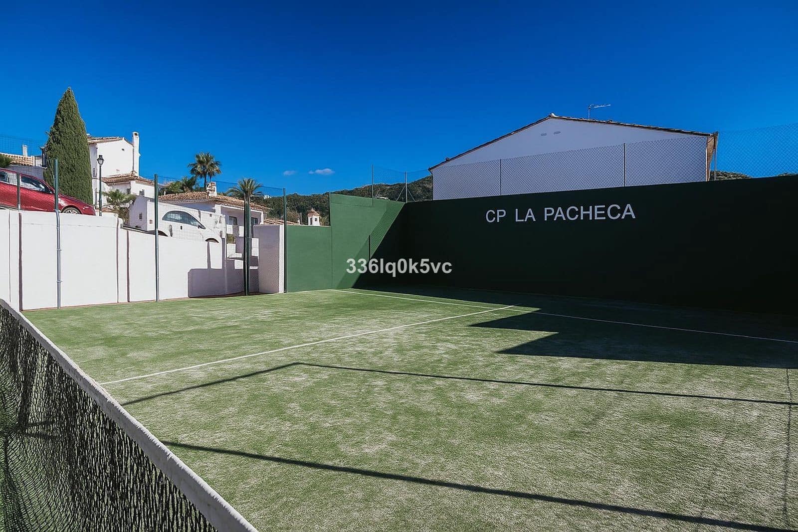 3 bedroom Apartment for sale in Benahavis - € 360,000 (Ref: 9830892)