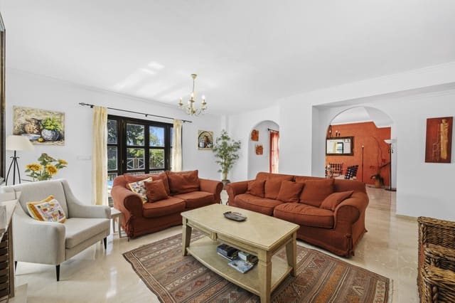 5 camera da letto Villa in vendita in Guadalmina Alta, Marbella - 1.350.000 € (Rif: 9830899)